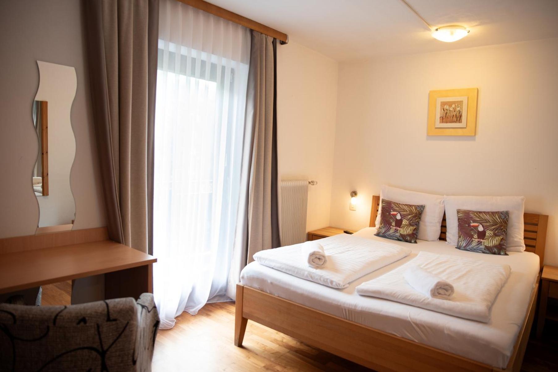 Haus Maria Bed & Breakfast Fusch an der Glocknerstraße Eksteriør bilde